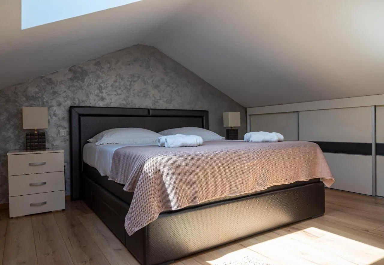 Holiday House With Private Pool Vrh  0*, Vrh (Krk) Croatia