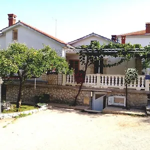  Apartment Marija